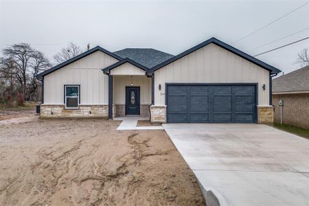 New construction Single-Family house 316 Bounding Main Street, Gun Barrel City, TX 75156 - photo 0 0