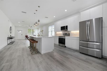 New construction Single-Family house 2150 43Rd Terrace N, Saint Petersburg, FL 33714 - photo 7 7