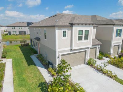 New construction Townhouse house 31588 Blue Passing Loop, Wesley Chapel, FL 33545 - photo 5 5