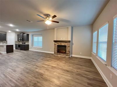 New construction Single-Family house 528 Firethorn Drive, Royse City, TX 75189 - photo 6 6