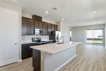 New construction Single-Family house 5502 Bluebonnett Place, Lake Hamilton, FL 33851 Fraser- photo 6 6