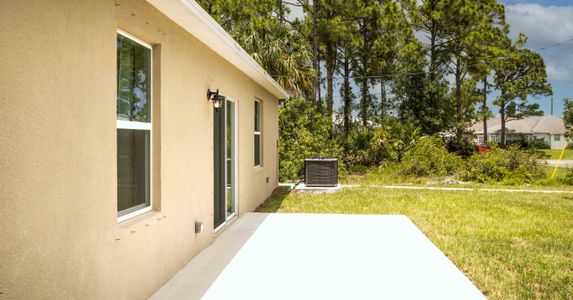 New construction Single-Family house 36 Beechwood Lane, Palm Coast, FL 32137 - photo 15 15