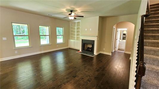 New construction Single-Family house 916 Ulster Court, Loganville, GA 30052 - photo 2 2