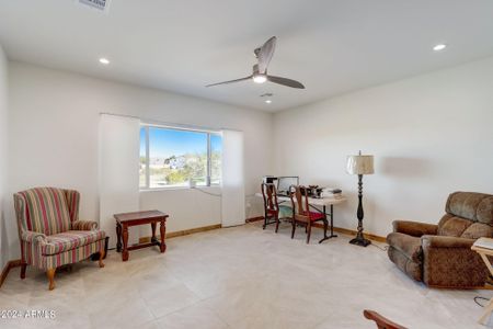 New construction Single-Family house 9780 W Vista Bonito Drive, Casa Grande, AZ 85194 - photo 33 33