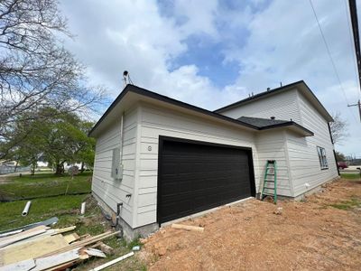 New construction Single-Family house 111 N 3Rd Street, La Porte, TX 77571 - photo 4 4
