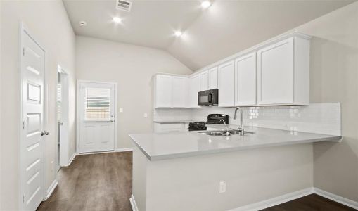 New construction Single-Family house 18617 Hunter William Way, New Caney, TX 77357 Leopold- photo 3 3