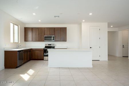New construction Single-Family house 1440 E Linda Drive, Casa Grande, AZ 85122 Plan 2096- photo 1 1