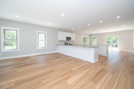 New construction Single-Family house 233 N Hoover Road, Durham, NC 27703 - photo 5 5