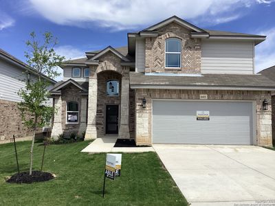 Royal Crest by New Leaf Homes in San Antonio - photo 1 1