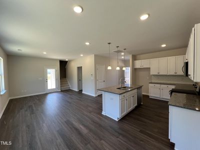 New construction Single-Family house 243 Queenstown Drive, Kenly, NC 27542  Duplin- photo 6 6