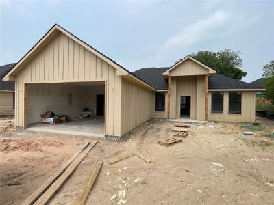 New construction Single-Family house 5524 Stonegate Circle, Granbury, TX 76048 - photo 0 0