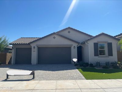 New construction Single-Family house 18583 W Swayback Pass Pass, Surprise, AZ 85387 Emerald- photo 0