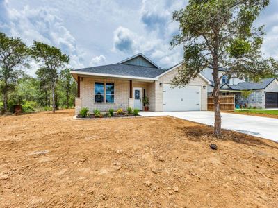 New construction Single-Family house 120 Plumeria Dr, Dale, TX 78616 - photo 0 0