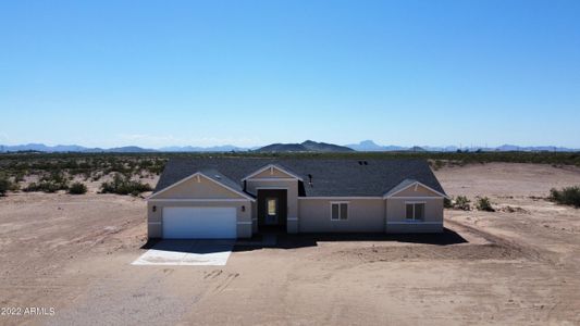 New construction Single-Family house 36125 W Globe Avenue, Tonopah, AZ 85354 - photo 0