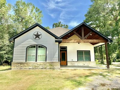 New construction Single-Family house 186 Birchwood Drive, Huffman, TX 77336 - photo 0