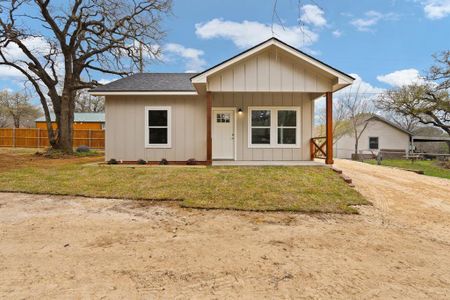 New construction Single-Family house 103 Red Oak Street, Alvarado, TX 76009 - photo 0