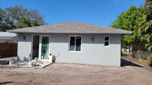 New construction Single-Family house 1112 S 7Th Street, Fort Pierce, FL 34950 - photo 10 10