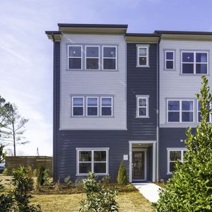 New construction Townhouse house 4020 Canvas Ct, Charlotte, NC 28205 - photo 0 0