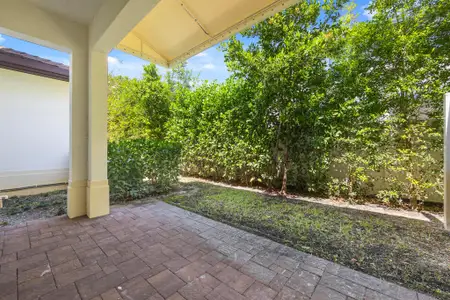 New construction Townhouse house 4809 Pointe Midtown Road, Palm Beach Gardens, FL 33418 - photo 31 31