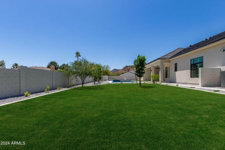 New construction Single-Family house 4605 W Honeysuckle Drive, Phoenix, AZ 85083 - photo 43 43