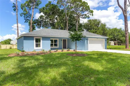 New construction Single-Family house 5708 County Road 173, Wildwood, FL 34785 - photo 1 1