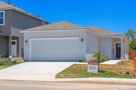 New construction Single-Family house 9902 Auger Run, San Antonio, TX 78221 - photo 0 0