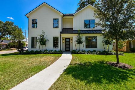 New construction Single-Family house 2103 Brimberry Street, Houston, TX 77018 - photo 0