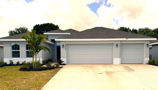New construction Single-Family house 5717 Waterstone Boulevard, Fort Pierce, FL 34951 - photo 0 0