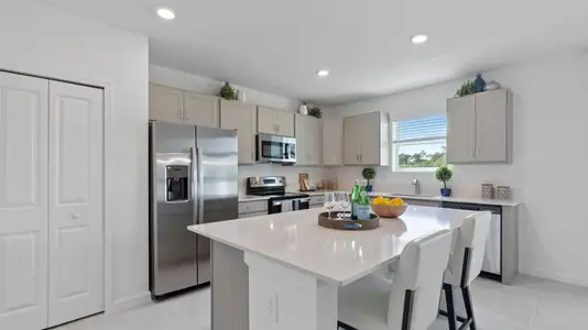 New construction Single-Family house 6306 Nw Windwood Way, Port Saint Lucie, FL 34987 Providence- photo 3 3