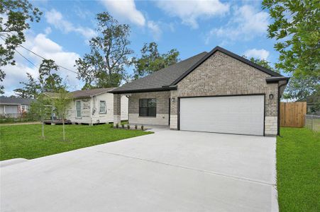 New construction Single-Family house 6410 Ezzard Charles Lane, Houston, TX 77091 - photo 23 23