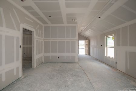 New construction Single-Family house 4286 Winston Way, New Braunfels, TX 78130 Magnolia- photo 4 4
