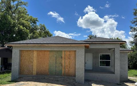 New construction Single-Family house 1005 N Park Road, Plant City, FL 33563 - photo 0