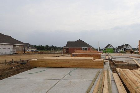 New construction Single-Family house 12326 Grassy Bend Drive, Mont Belvieu, TX 77523 - photo 3 3