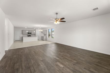 New construction Single-Family house 2800 Desert Lily Lane, Fort Worth, TX 76108 - photo 13 13