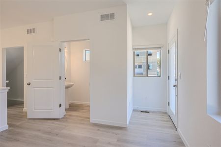 New construction Townhouse house 15185 West 68th Place, Arvada, CO 80007 - photo 26 26
