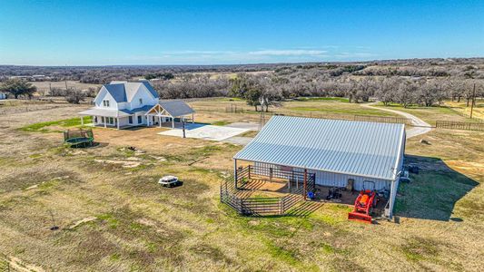 New construction Single-Family house 650 Advance Road, Weatherford, TX 76088 - photo 32 32
