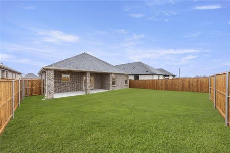 New construction Single-Family house 329 Rockstream Drive, Lavon, TX 75166 Cambry - photo 26 26