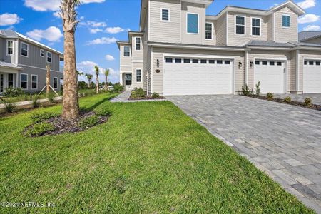 New construction Townhouse house 547 Marquesa Circle, Saint Johns, FL 32259 - photo 1 1