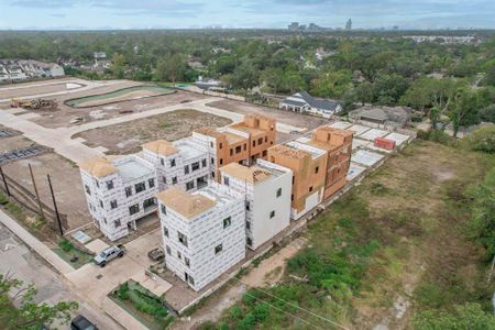 New construction Single-Family house 8705 Ojeman Villas Drive, Houston, TX 77055 - photo 0