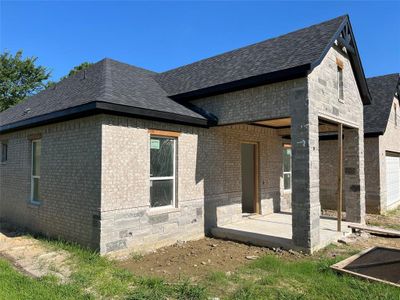 New construction Single-Family house 810 Cherry Laurel Lane, Arlington, TX 76012 - photo 14 14