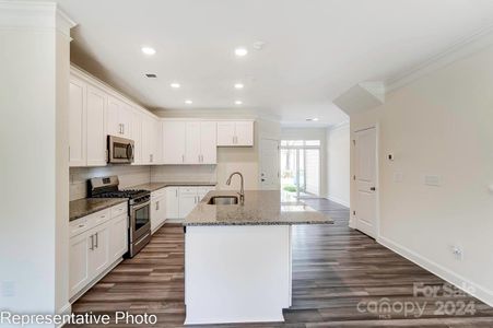New construction Townhouse house 5616 Stafford Road, Unit Lot 19, Charlotte, NC 28215 - photo 6 6