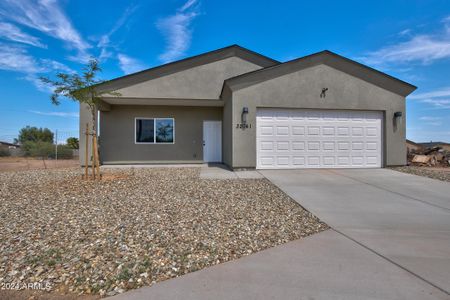 New construction Single-Family house 32041 N Poplar Street, Wittmann, AZ 85361 - photo 0