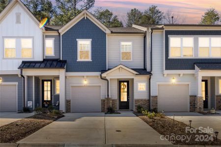 New construction Townhouse house 271 Brooks Springs Drive, Fort Mill, SC 29708 - photo 0