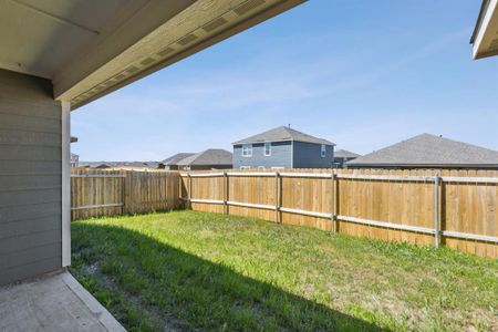 New construction Single-Family house 13624 Roosevelt Arch Drive, Ponder, TX 76259 - photo 22 22
