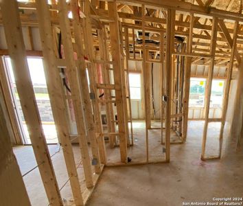 New construction Single-Family house 1413 Alleyton Court, Seguin, TX 78155 Alyssa Homeplan- photo 17 17