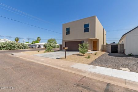 New construction Single-Family house 1449 E Hoover Avenue, Phoenix, AZ 85006 - photo 5 5
