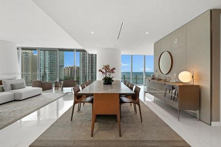 New construction Condo/Apt house 300 Biscayne Blvd Way, Unit 1101, Miami, FL 33131 - photo 17 17