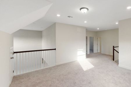 New construction Single-Family house 820 Corvallis Drive, Leander, TX 78641 - photo 18 18