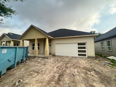 New construction Single-Family house 10919 San Jacinto Drive, La Porte, TX 77571 - photo 1 1