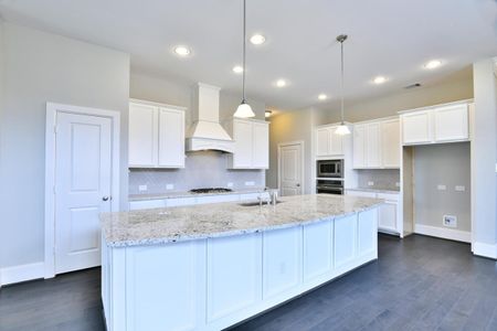 New construction Single-Family house 132 Founders Grove Loop, Willis, TX 77318 - photo 8 8